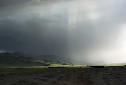 Дожди в западной Монголии