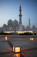 Мечеть Шейха Заида вечером